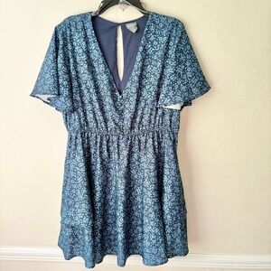 Arula Blue Ditzy Floral V-Neck Flutter Sleeve Dress